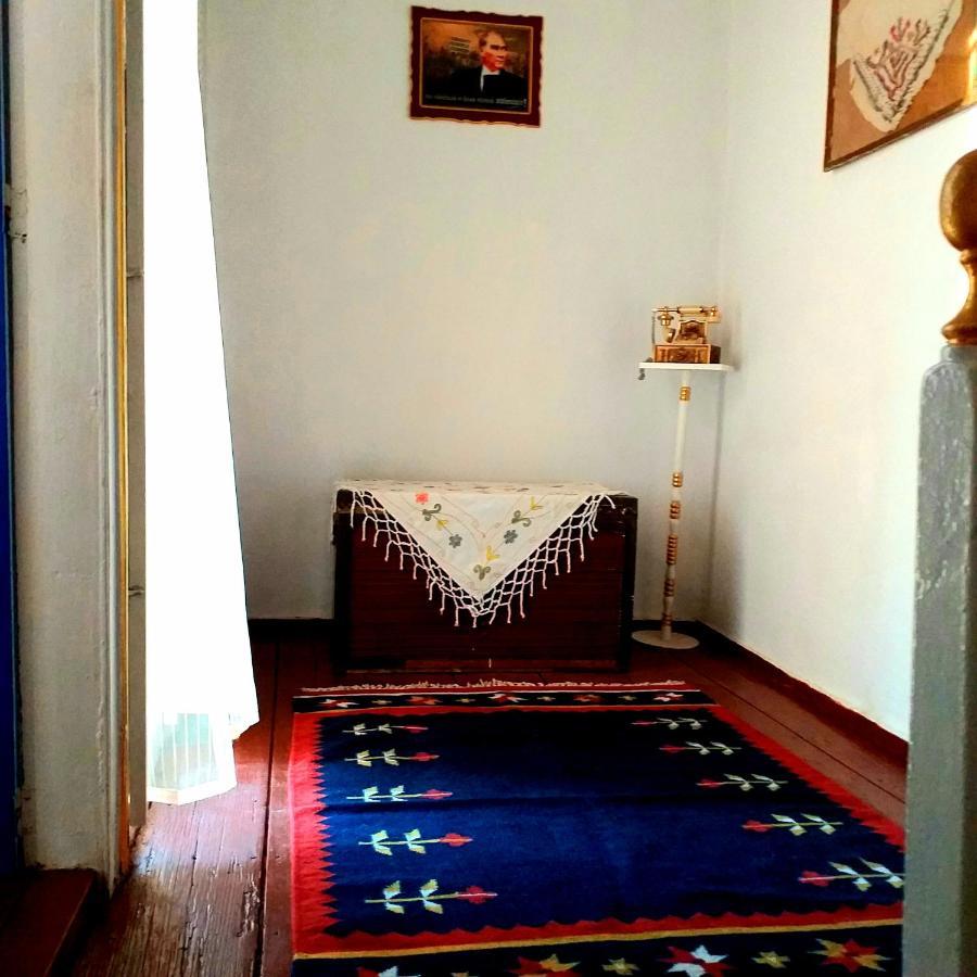 Ayvalik 1881 Pansiyon Exterior photo